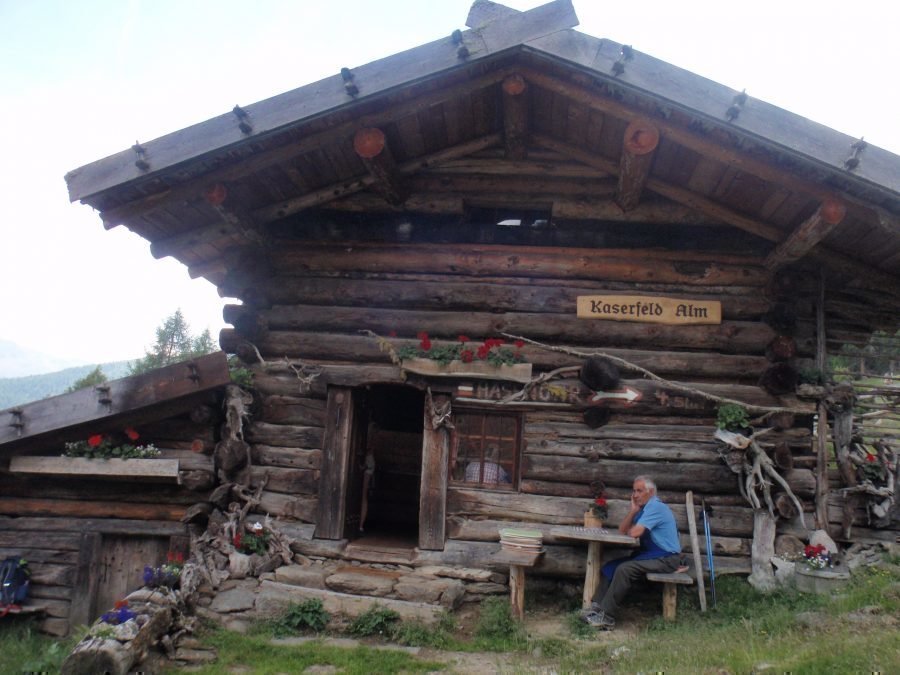 Wandeling naar het prachtige Ultental: van de Schwemmalm naar de Kaserfeldalm juni 2017