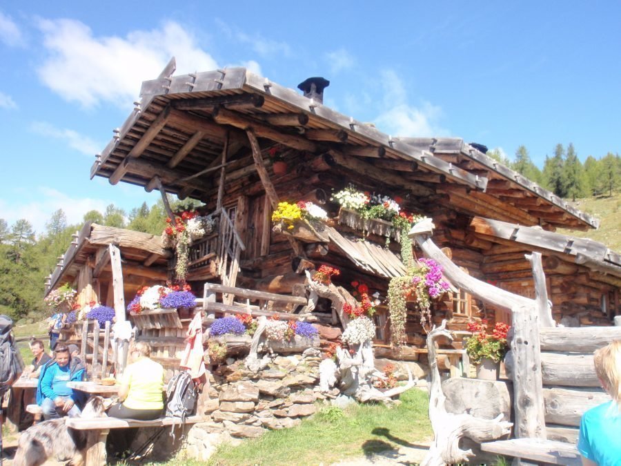 wandeling naar de Riemerberglalm in het rustieke Ultental september 2017